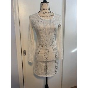 yuka white‎ dress